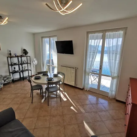 Apartment Near Monastero And Castello Di Vezio Varenna