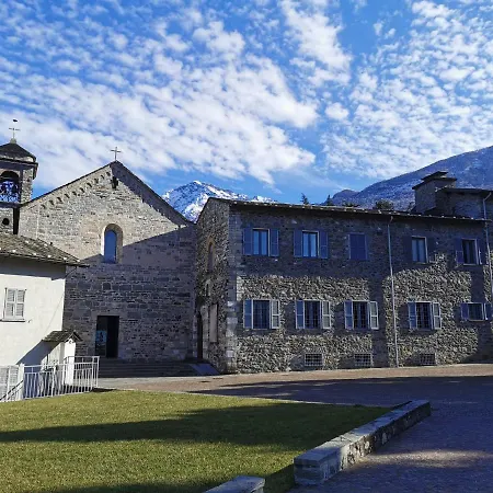 Апартаменты Near Monastero And Castello Di Vezio Варенна