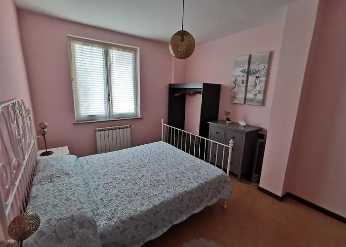 Near Monastero And Castello Di Vezio Apartament *