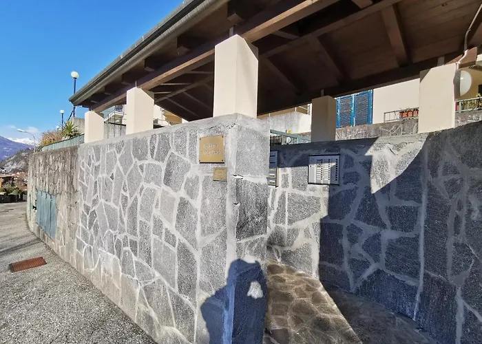 Near Monastero And Castello Di Vezio Apartman *