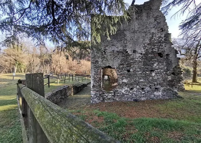 Near Monastero And Castello Di Vezio * Varenna