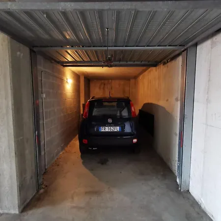 Near Monastero And Castello Di Vezio * Βαρένα